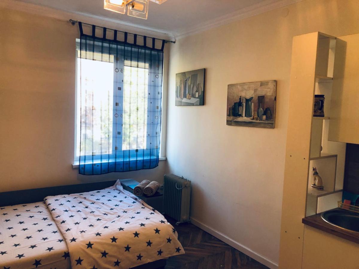 Gallery Apartment Lviv Bagian luar foto